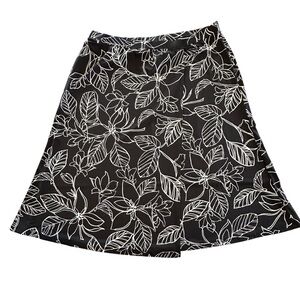 Covington Career Knee Length Floral Wrap Skirt Womens Large Black & White